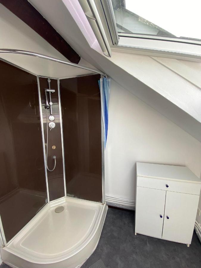 Appartement Dans Une Impasse Calme Proche De La Gare อาเมียงส์ ภายนอก รูปภาพ