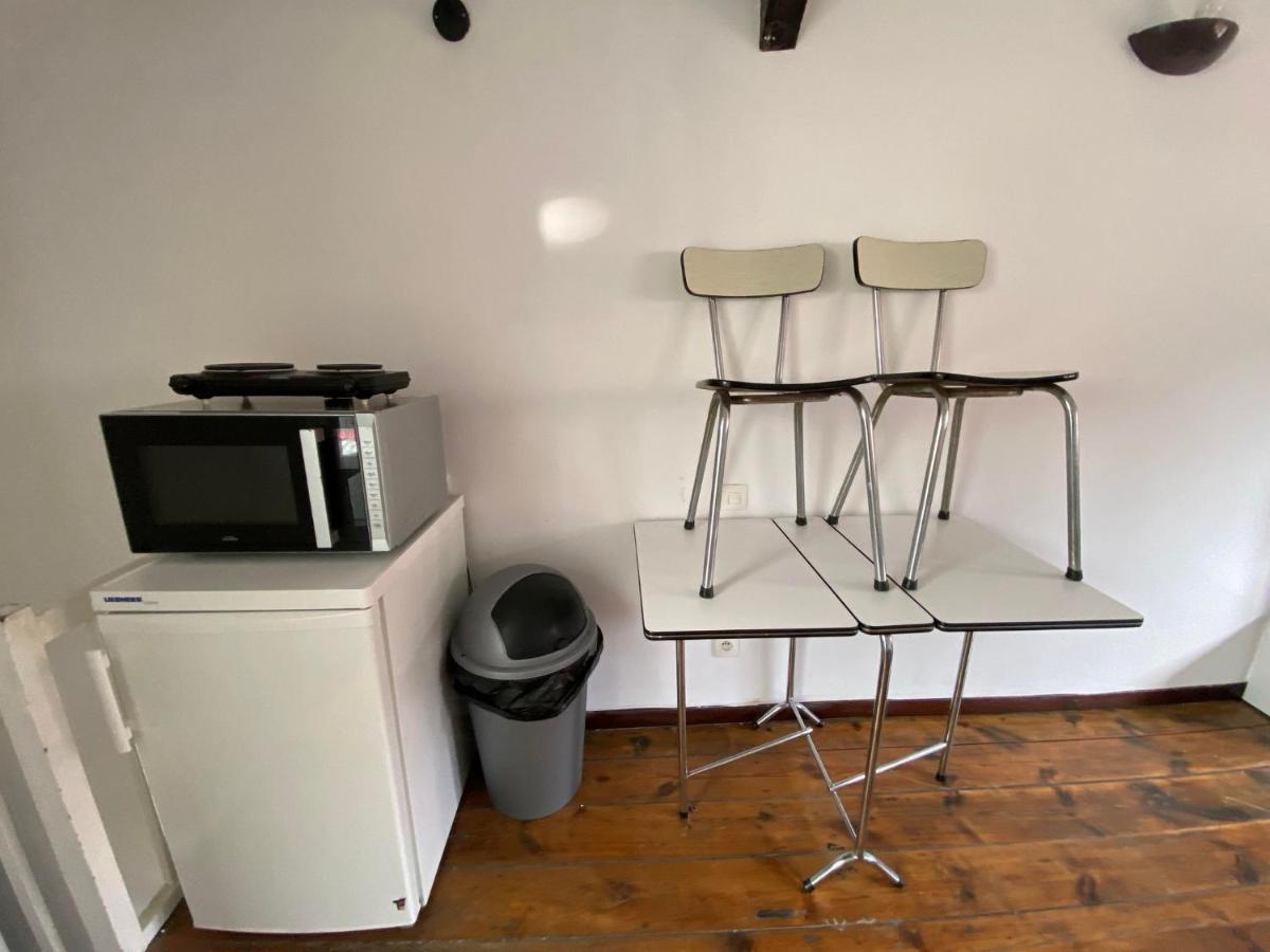 Appartement Dans Une Impasse Calme Proche De La Gare อาเมียงส์ ภายนอก รูปภาพ